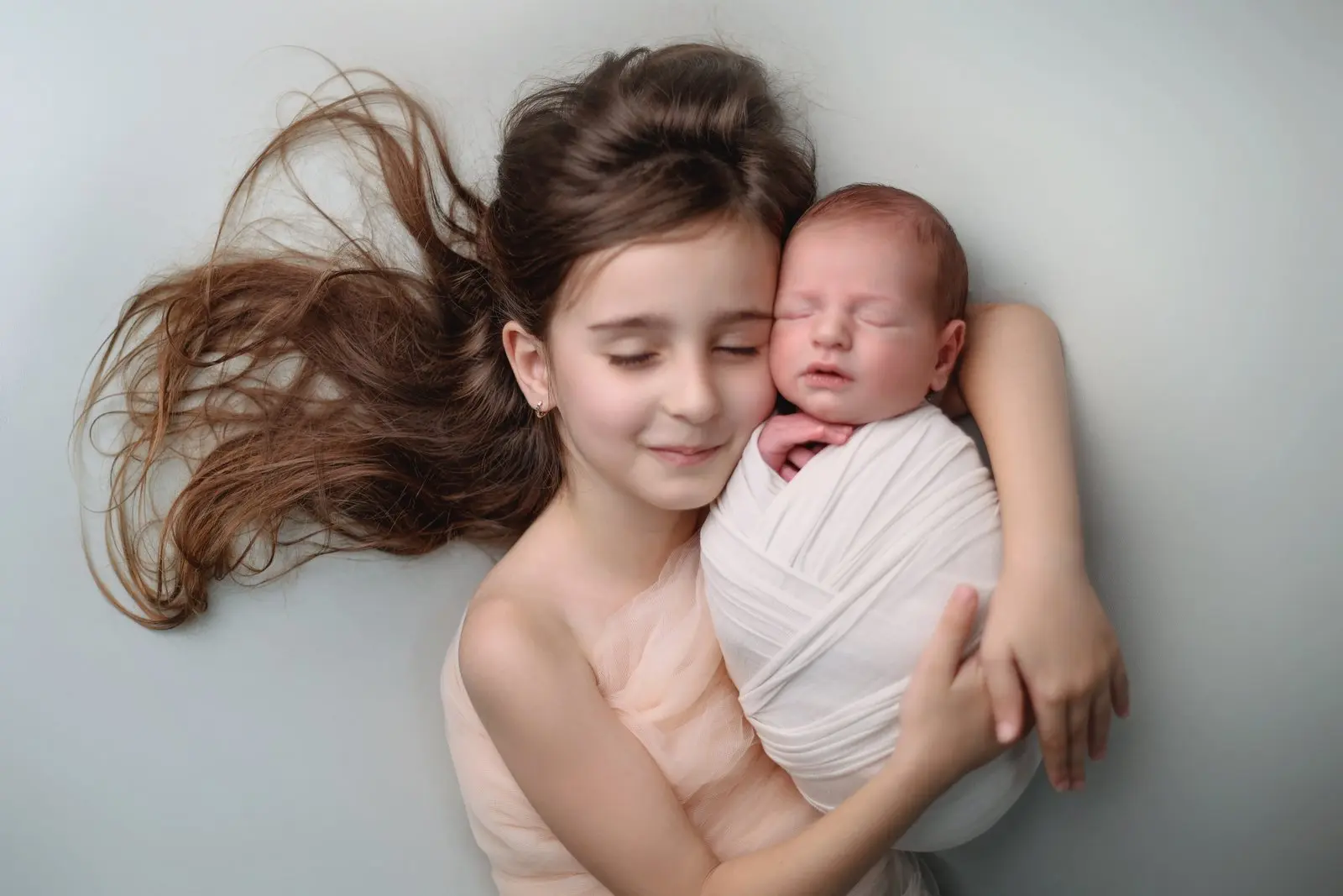 Newborn photography with family