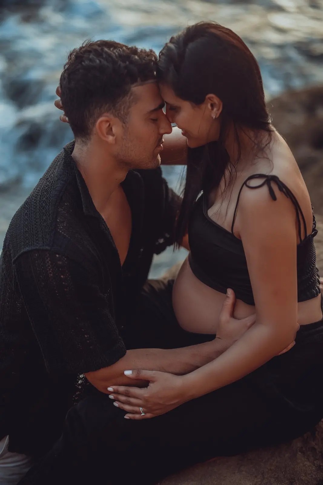 מחיר צילומי הריון בשקיעה