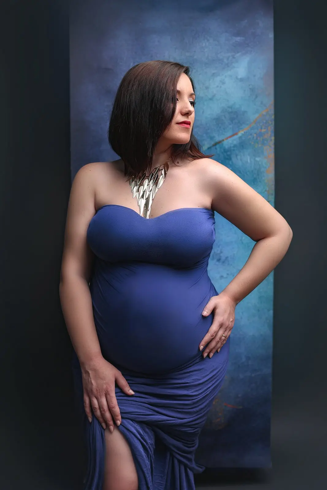 צילומי הריון עם בן זוג בסטודיו