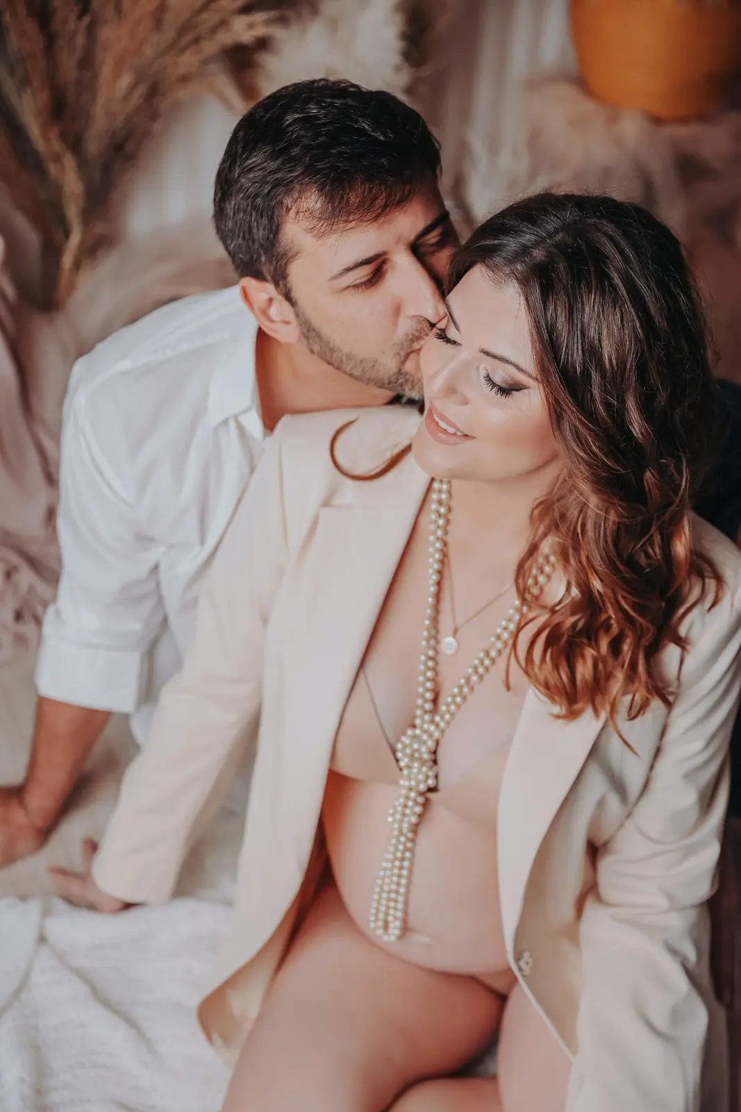 צילום הריון זוגי בסטודיו