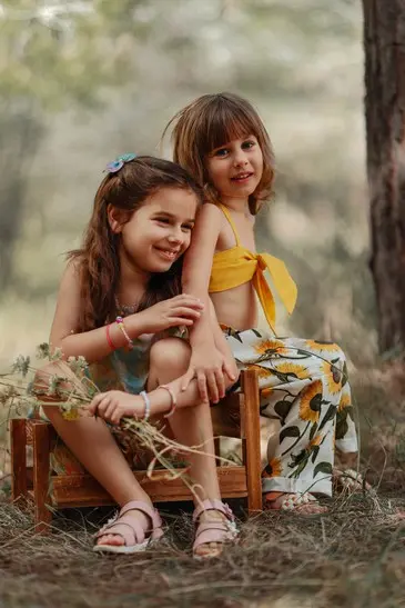 רגע משפחתי בטבע