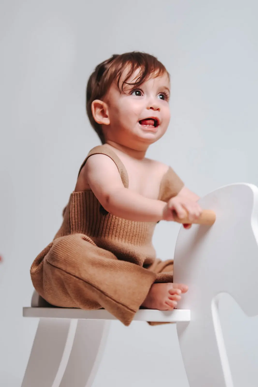 צילומים לגיל שנה עם אביזרים מהממים