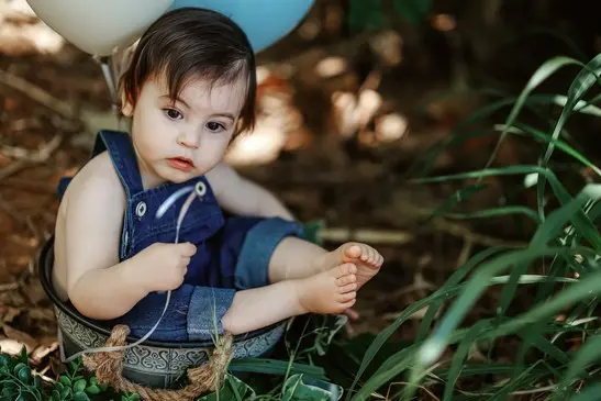 צילומי גיל שנה עם עוגה בלב היער